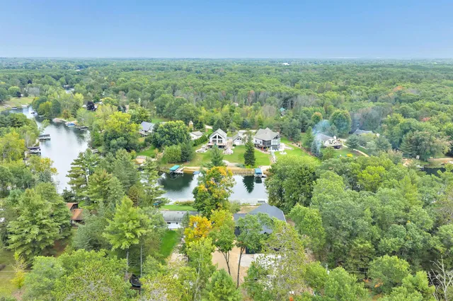 $1,294,900 | N1220 Otter Ponds Lane, Keshena, WI 54135