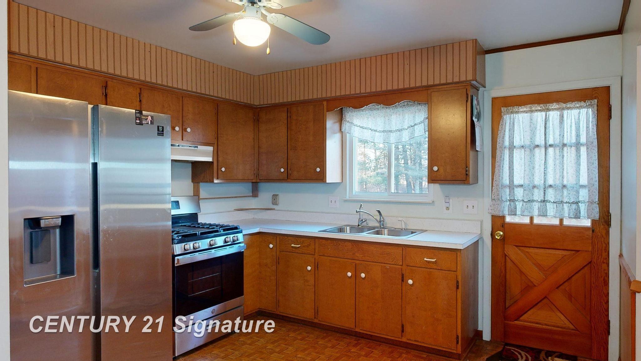 6416 West Stanley Road Mount Morris, MI 48458 - Photo 8 of 26