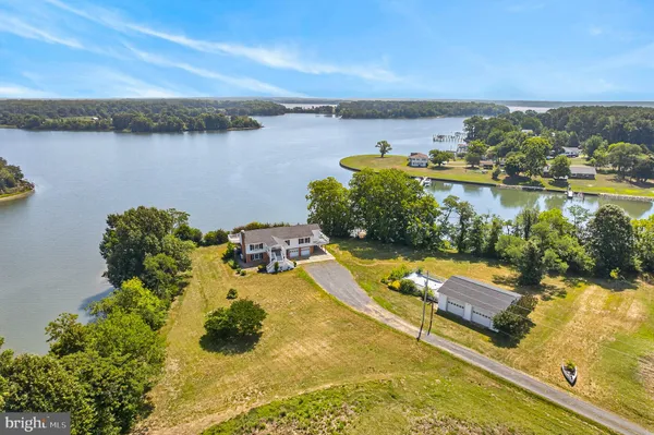 $1,167,000 | 21485 Canoe Neck Way, Abell, MD 20606