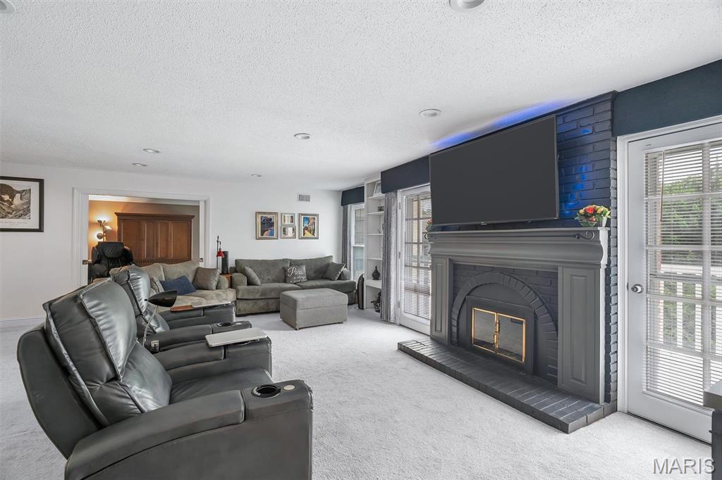 1511 Hampton Hall Drive, Unit 19 & 20 Chesterfield, MO 63017 - Photo 19 of 49