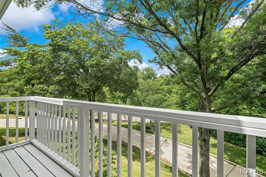 1511 Hampton Hall Drive, Unit 19 & 20 Chesterfield, MO 63017 - Photo 24 of 49