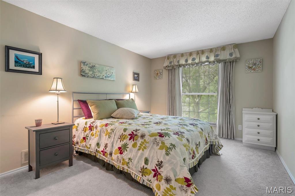 1511 Hampton Hall Drive, Unit 19 & 20 Chesterfield, MO 63017 - Photo 38 of 49