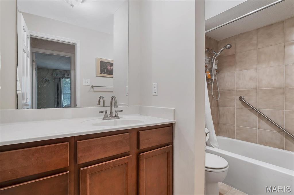 1511 Hampton Hall Drive, Unit 19 & 20 Chesterfield, MO 63017 - Photo 40 of 49