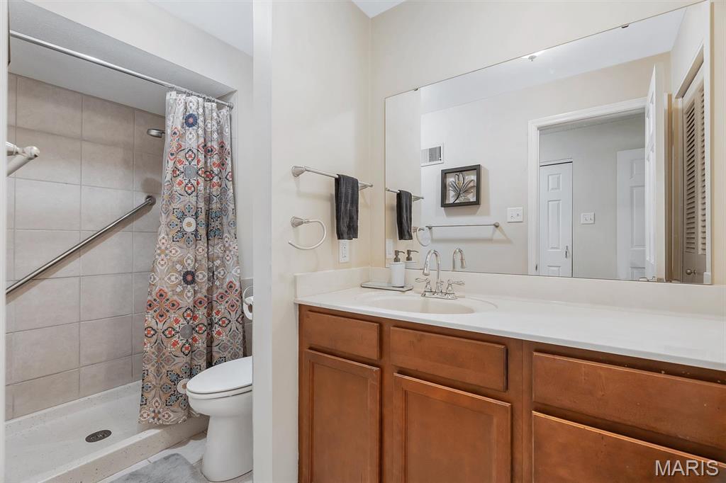 1511 Hampton Hall Drive, Unit 19 & 20 Chesterfield, MO 63017 - Photo 41 of 49