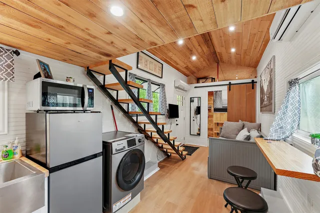 $99,900 | 317 Ferguson Drive, Cleveland, TX 77327