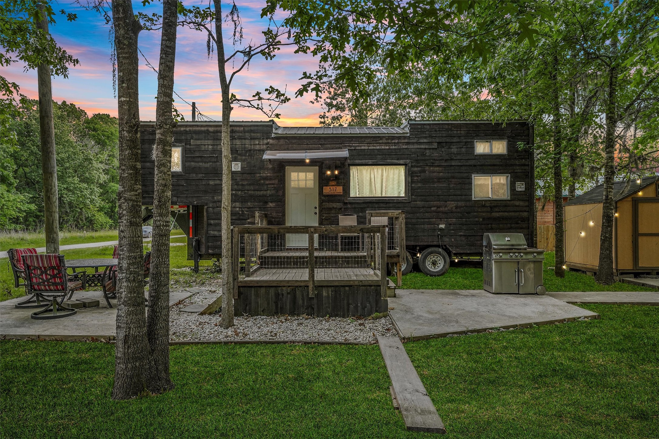 317 Ferguson Drive Cleveland, TX 77327 - Photo 2 of 38