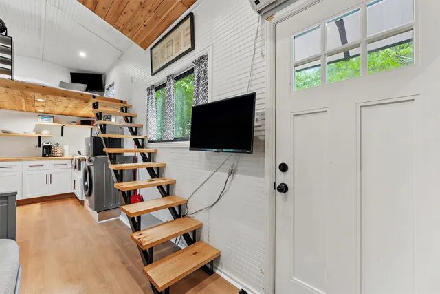 $99,900 | 317 Ferguson Drive, Cleveland, TX 77327