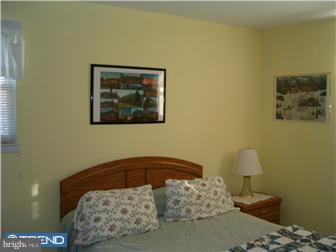 512 Fairhurst Road Fairless Hills, PA 19030 - Photo 9 of 12 Bedroom