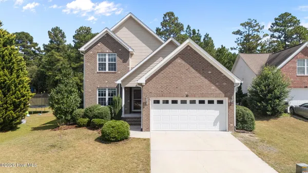 $389,000 | 110 Lightwater Drive, Aberdeen, NC 28315