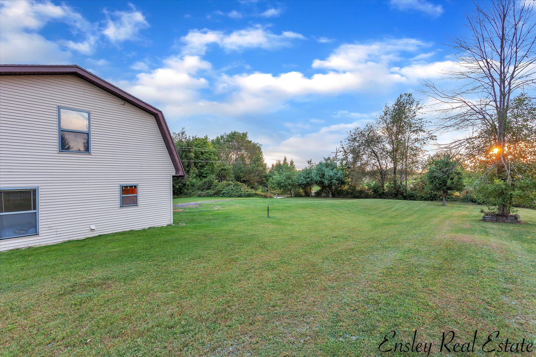 8106 North Bailey Road Howard City, MI 49329 - Photo 55 of 71 58-8106 N Bailey Rd-Windowstill Real Est
