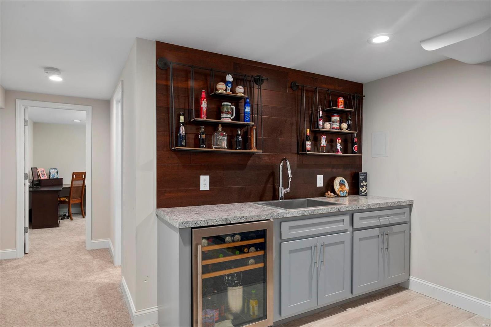 809 Rampart Drive St. Louis, MO 63122 - Photo 18 of 25 Gallery Image 18
