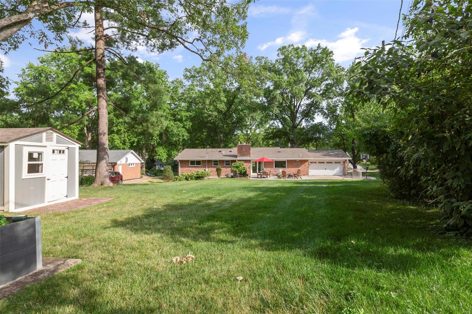 809 Rampart Drive St. Louis, MO 63122 - Photo 23 of 25 Gallery Image 23
