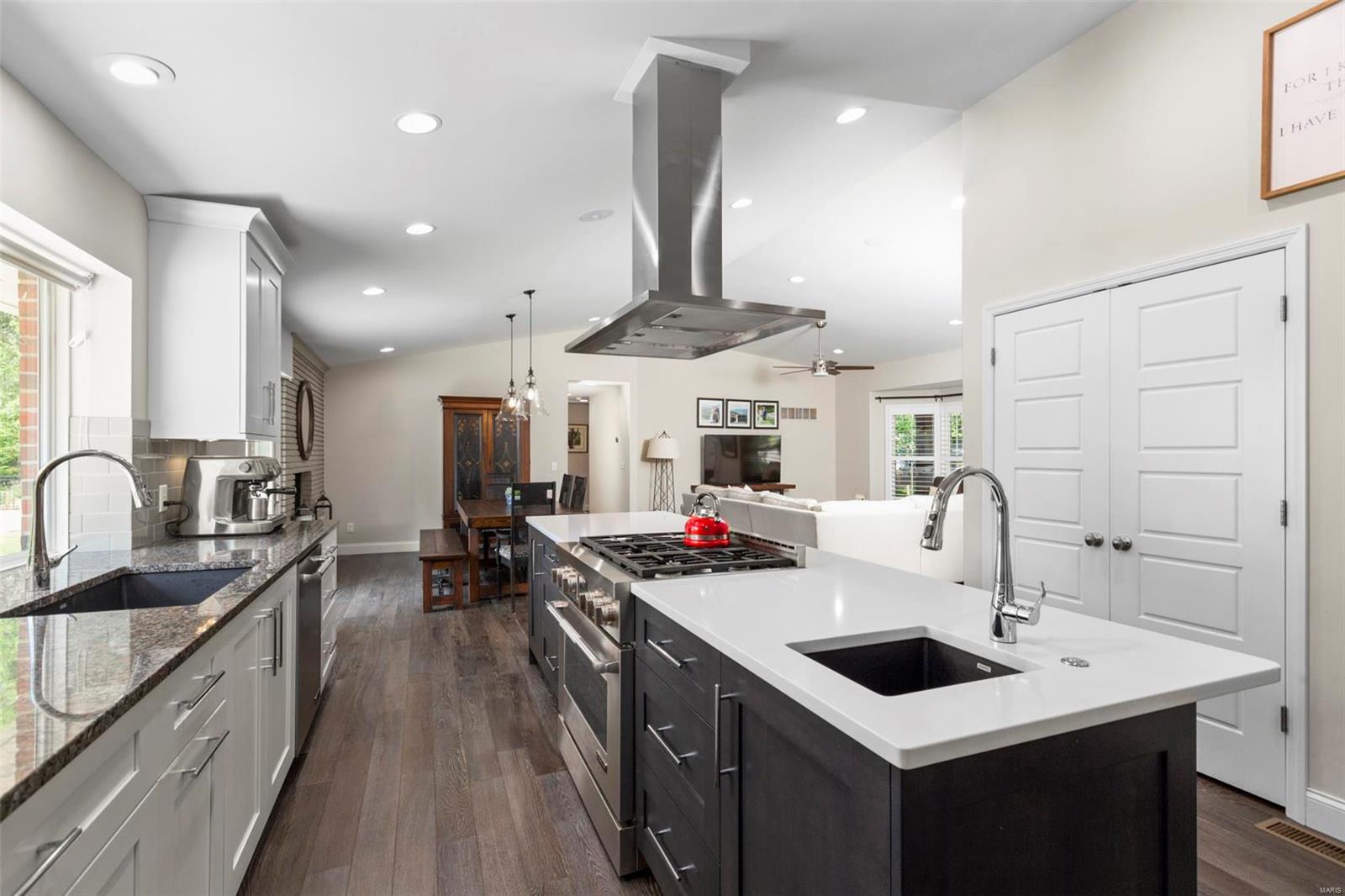 809 Rampart Drive St. Louis, MO 63122 - Photo 10 of 25 Gallery Image 10
