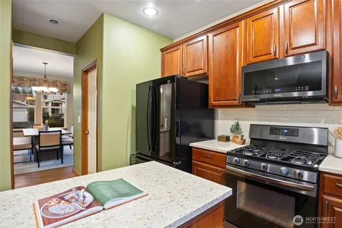 $699,500 | 14027 Southeast 281st Street, Kent, WA 98042