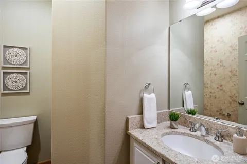 $699,500 | 14027 Southeast 281st Street, Kent, WA 98042