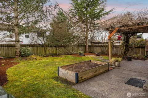 $699,500 | 14027 Southeast 281st Street, Kent, WA 98042