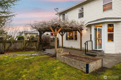 $699,500 | 14027 Southeast 281st Street, Kent, WA 98042