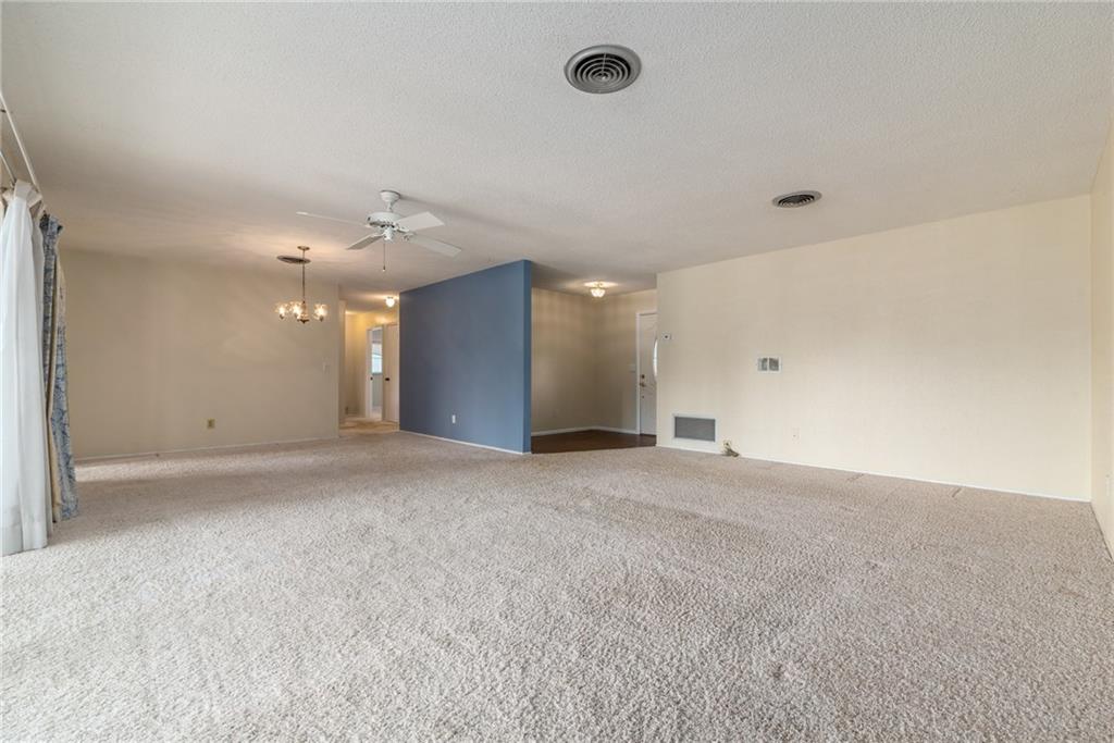 1523 Northwest Spruce Ridge Drive Stuart, FL 34994 - Photo 5 of 16 Gallery Image 5