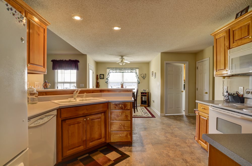1165 Holly Springs Road Lyman, SC 29365 - Photo 5 of 22