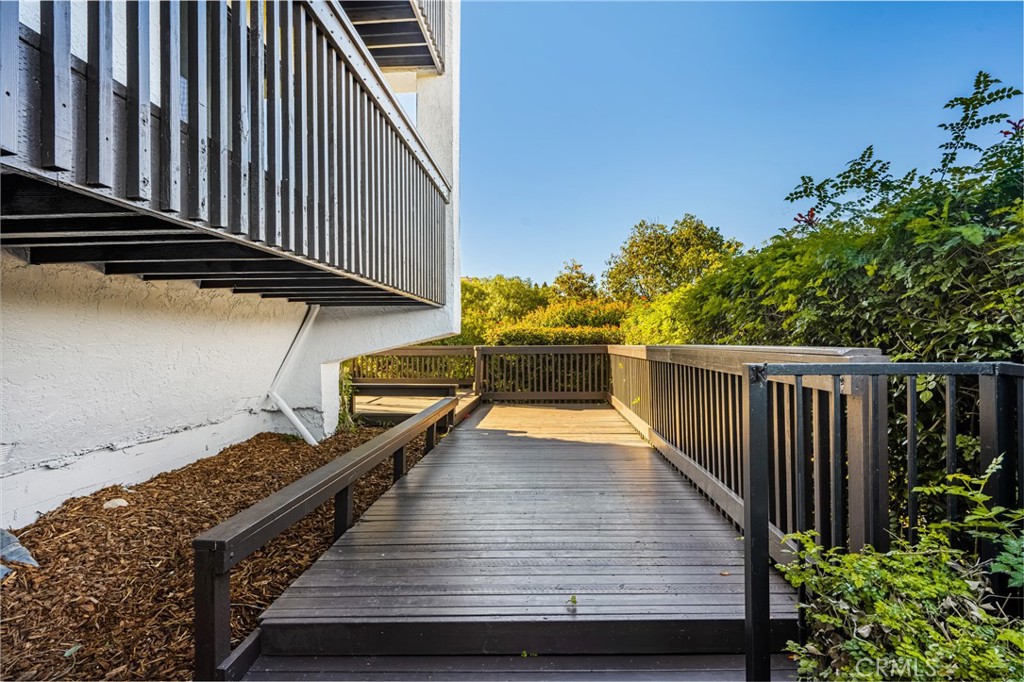5 Yellow Brick Road Rancho Palos Verdes, CA 90275 - Photo 54 of 75