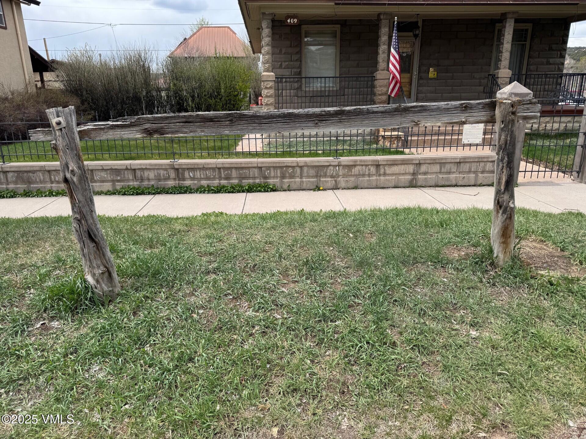 409 Washington Street Eagle, CO 81631 - Photo 4 of 28 The Hitching Post best