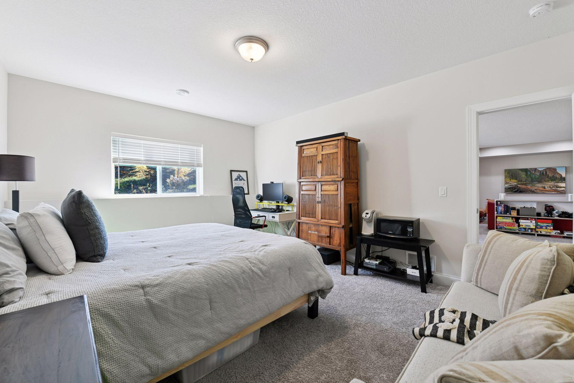 3765 Crane Island Court Excelsior, MN 55331 - Photo 40 of 67