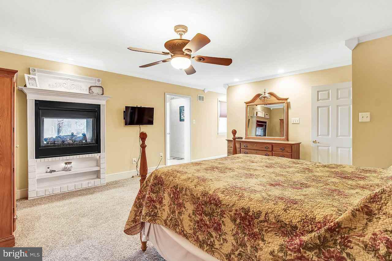 2236 Old Colony Road York, PA 17402 - Photo 16 of 30 Gallery Image 16