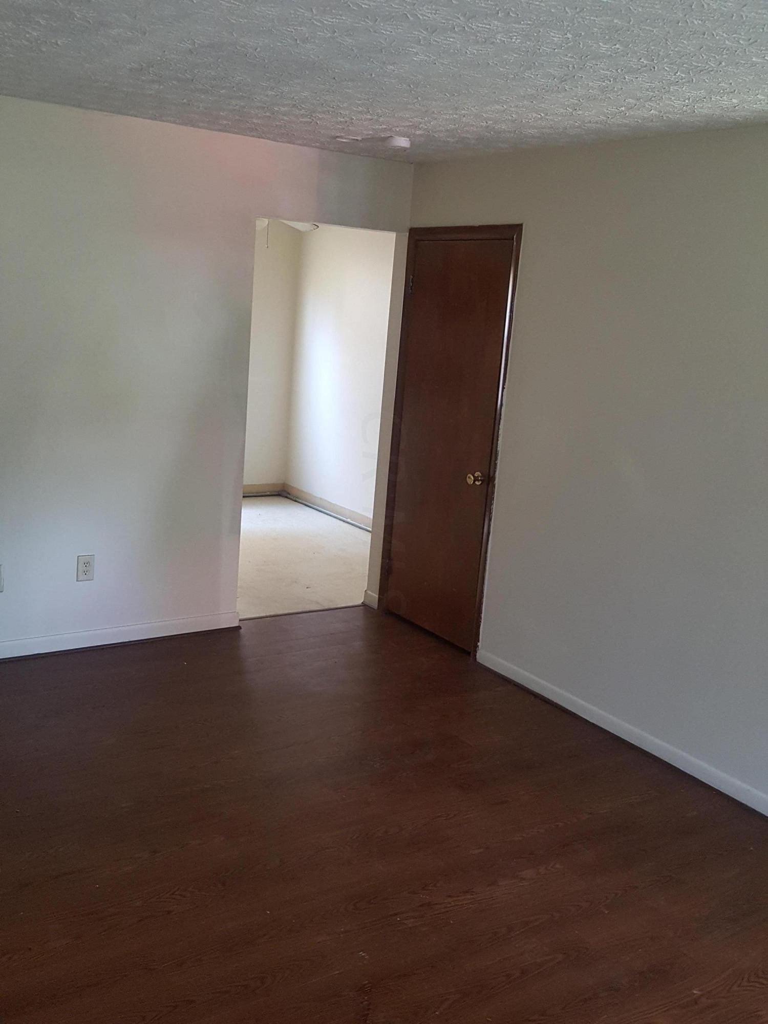 3082 Howey Road Columbus, OH 43224 - Photo 14 of 16