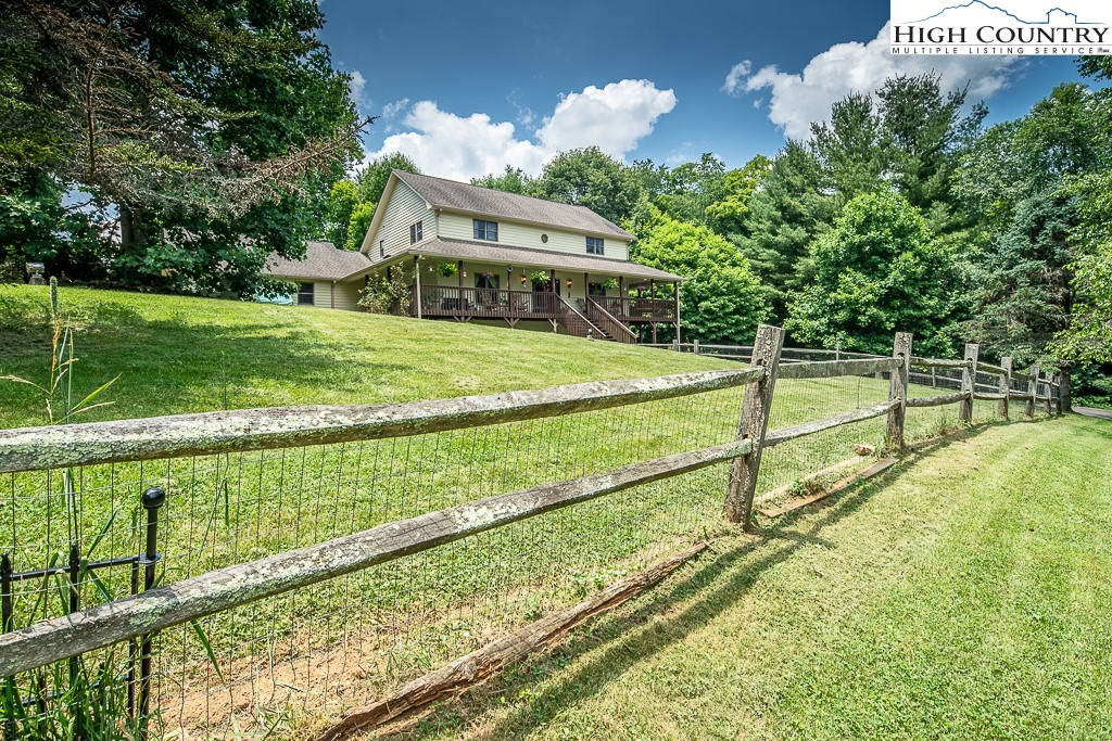 185 Grandview Heights Boone, NC 28607 - Photo 2 of 50 Gallery Image 2