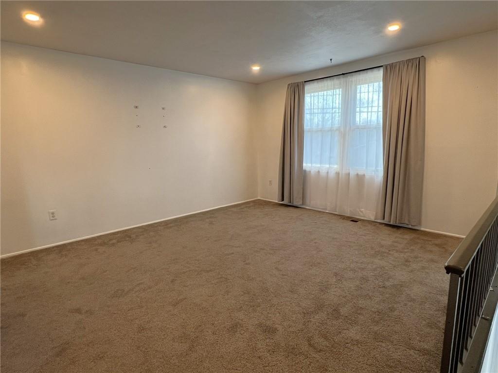 107 Fosterville Road Greensburg, PA 15601 - Photo 3 of 24