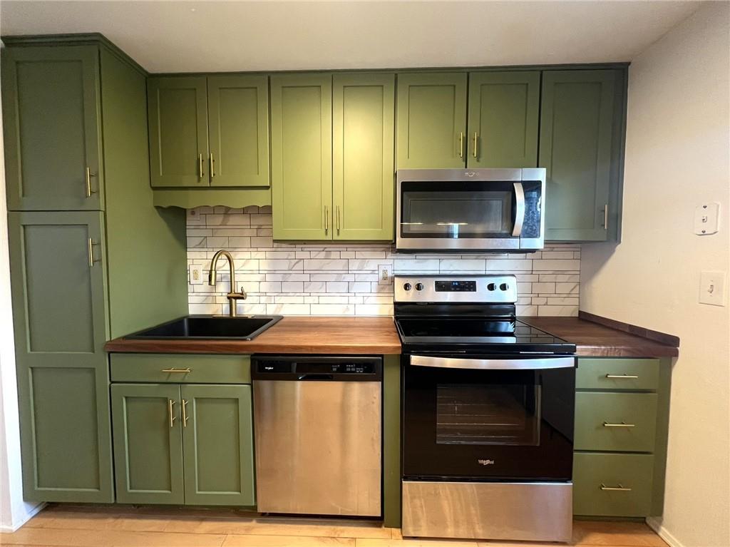 107 Fosterville Road Greensburg, PA 15601 - Photo 5 of 24