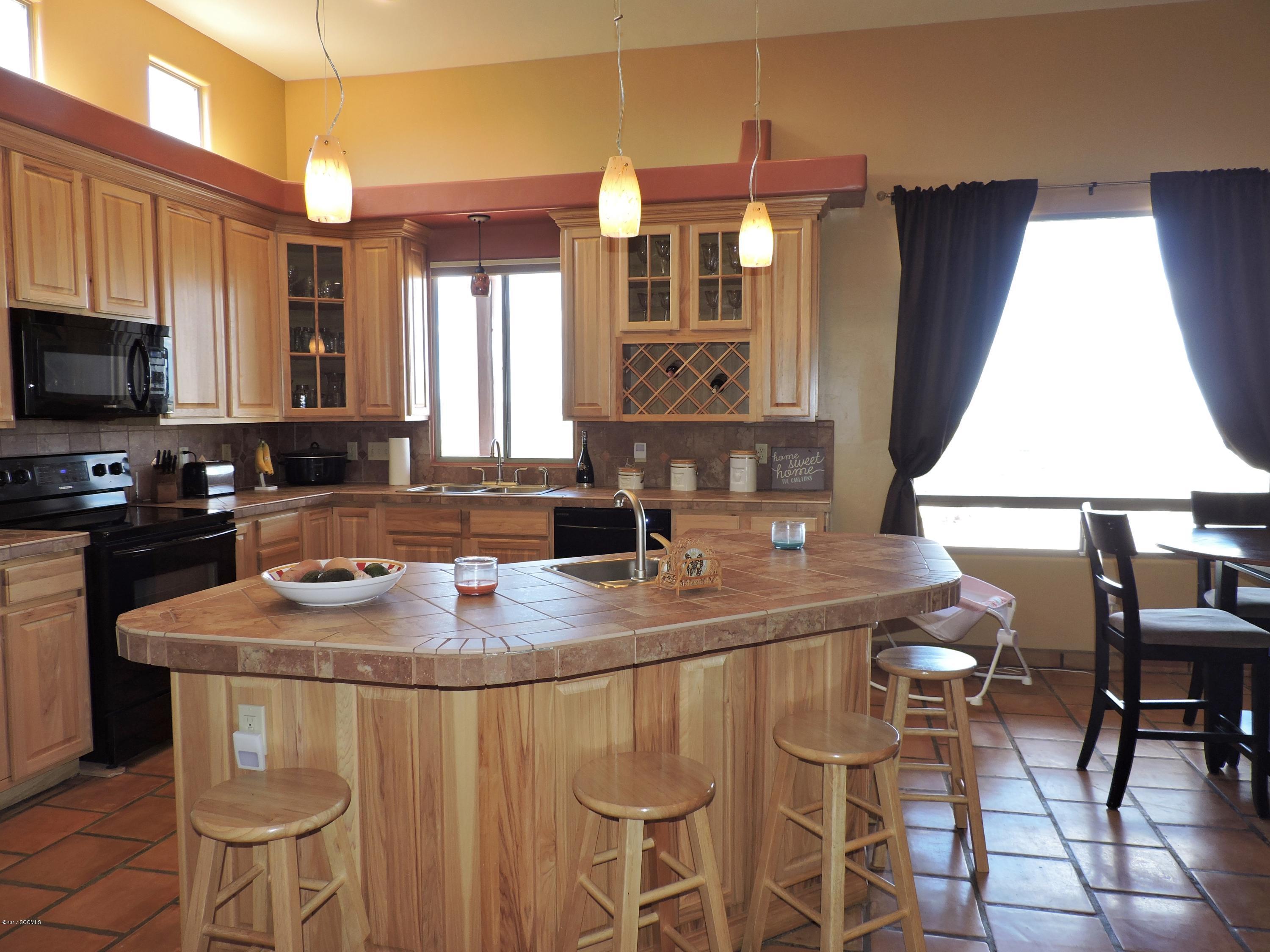 208 Avenida Ostion Rio Rico, AZ 85648 - Photo 10 of 34
