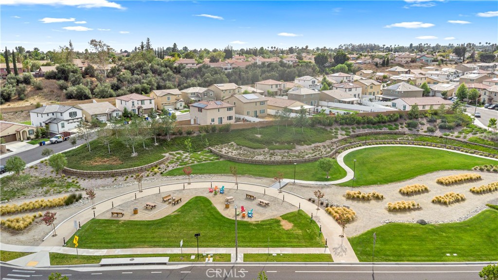 2476 Gunner Ridge Way Rialto, CA 92377 - Photo 28 of 31 Gallery Image 28