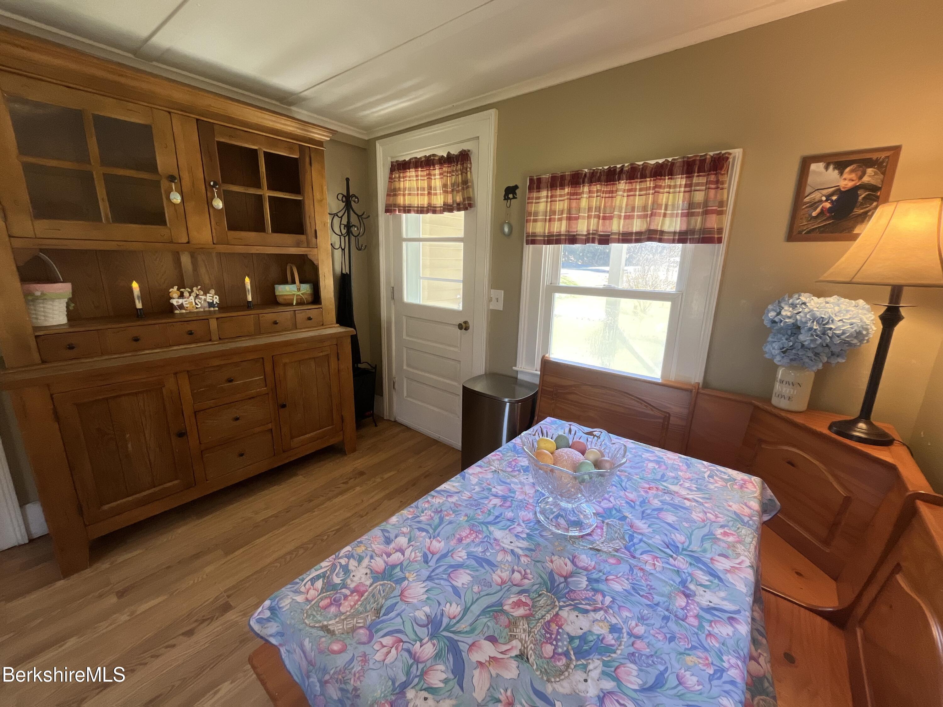 1301 Cold Spring Road Williamstown, MA 01267 - Photo 16 of 42 DR 3