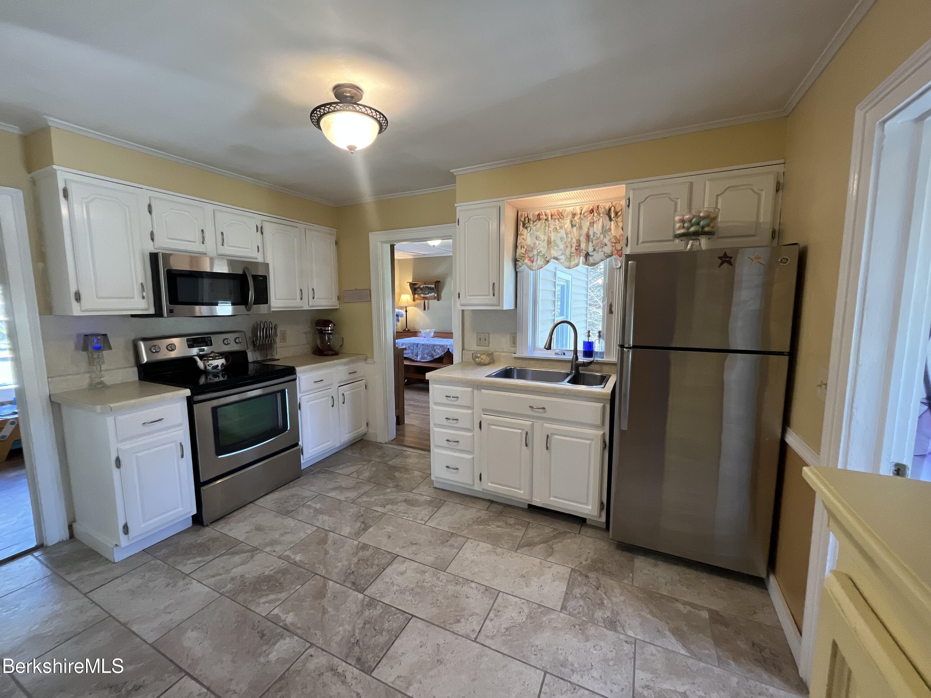 1301 Cold Spring Road Williamstown, MA 01267 - Photo 10 of 42 kitchen 4