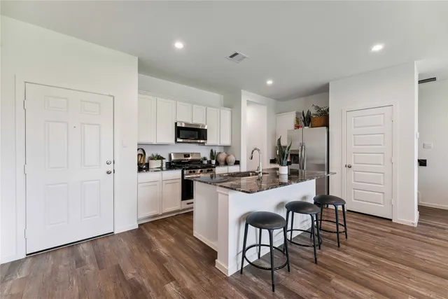 $269,990 | 4821 Peanut Butter And Jelly Drive, Houston, TX 77048