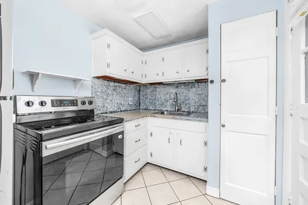 $289,000 | 988 Washington Street, Unit 6, Weymouth, MA 02189