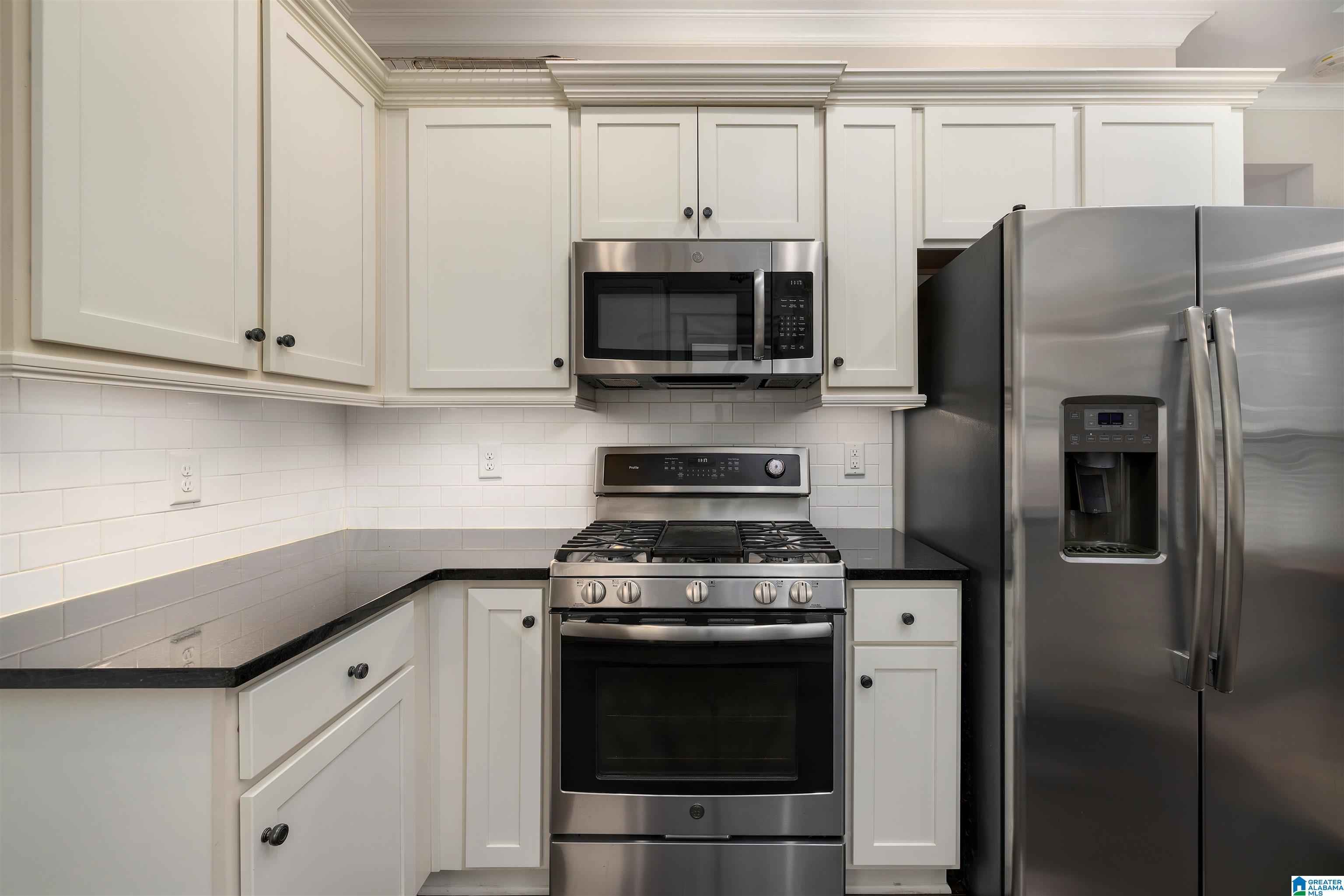 3907 Crest Landing Birmingham, AL 35210 - Photo 22 of 44