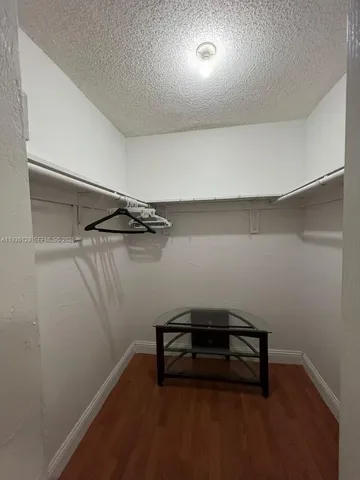 $3,250 | 895 West 79th Place, Hialeah, FL 33014