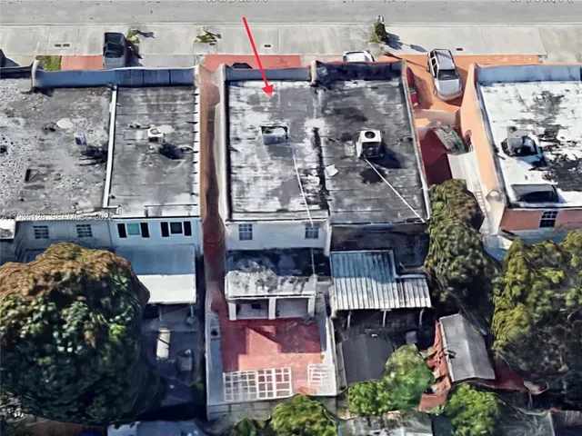 $3,250 | 895 West 79th Place, Hialeah, FL 33014