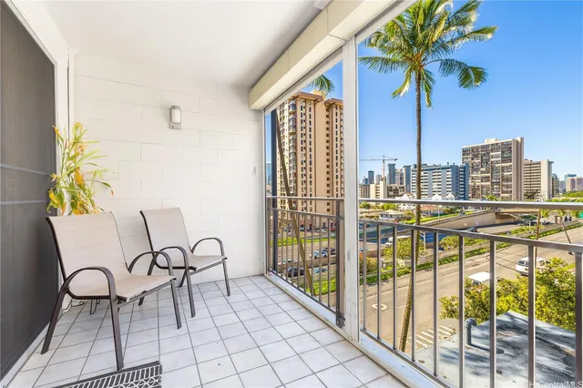 $340,000 | 1415 Victoria Street, Unit 211, Honolulu, HI 96822