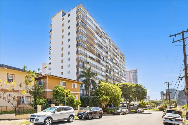 $340,000 | 1415 Victoria Street, Unit 211, Honolulu, HI 96822