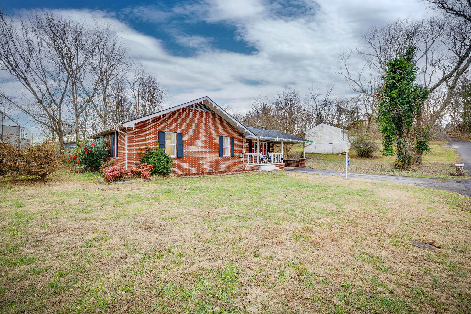 116 Orange Street Kingsport, TN 37660 - Photo 3 of 34 003 (5)
