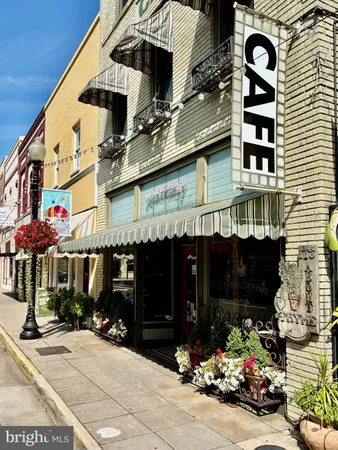 $744,500 | 601 South West Street, Culpeper, VA 22701