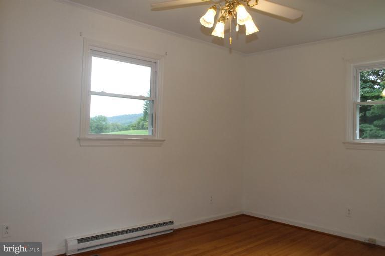 7330 Wilson Road Warrenton, VA 20186 - Photo 11 of 20 Bedroom (Master)
