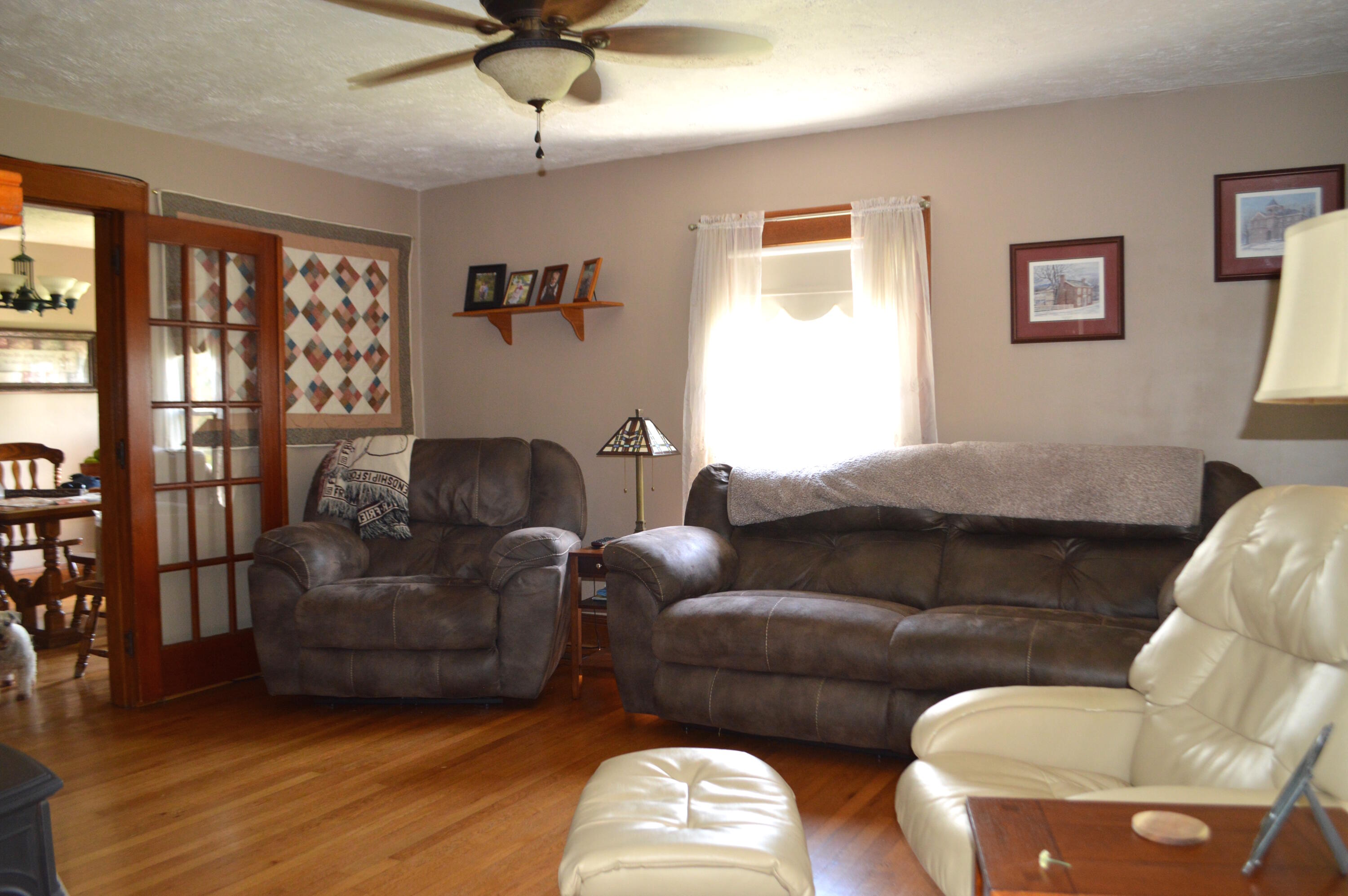 120 Ricker Road Greeneville, TN 37743 - Photo 23 of 36 DSC_0324