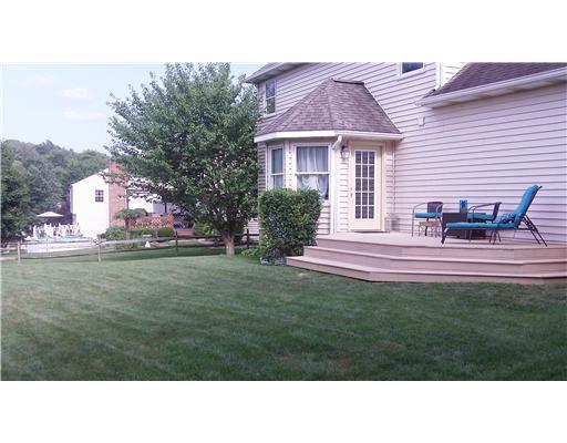 105 Windmill Road Butler, PA 16002 - Photo 4 of 18 Yard/Garden.