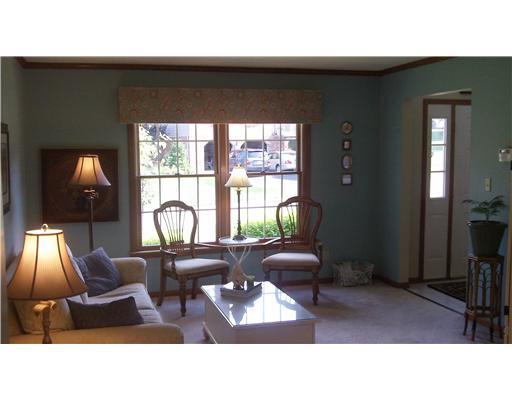 105 Windmill Road Butler, PA 16002 - Photo 6 of 18 Living Room.