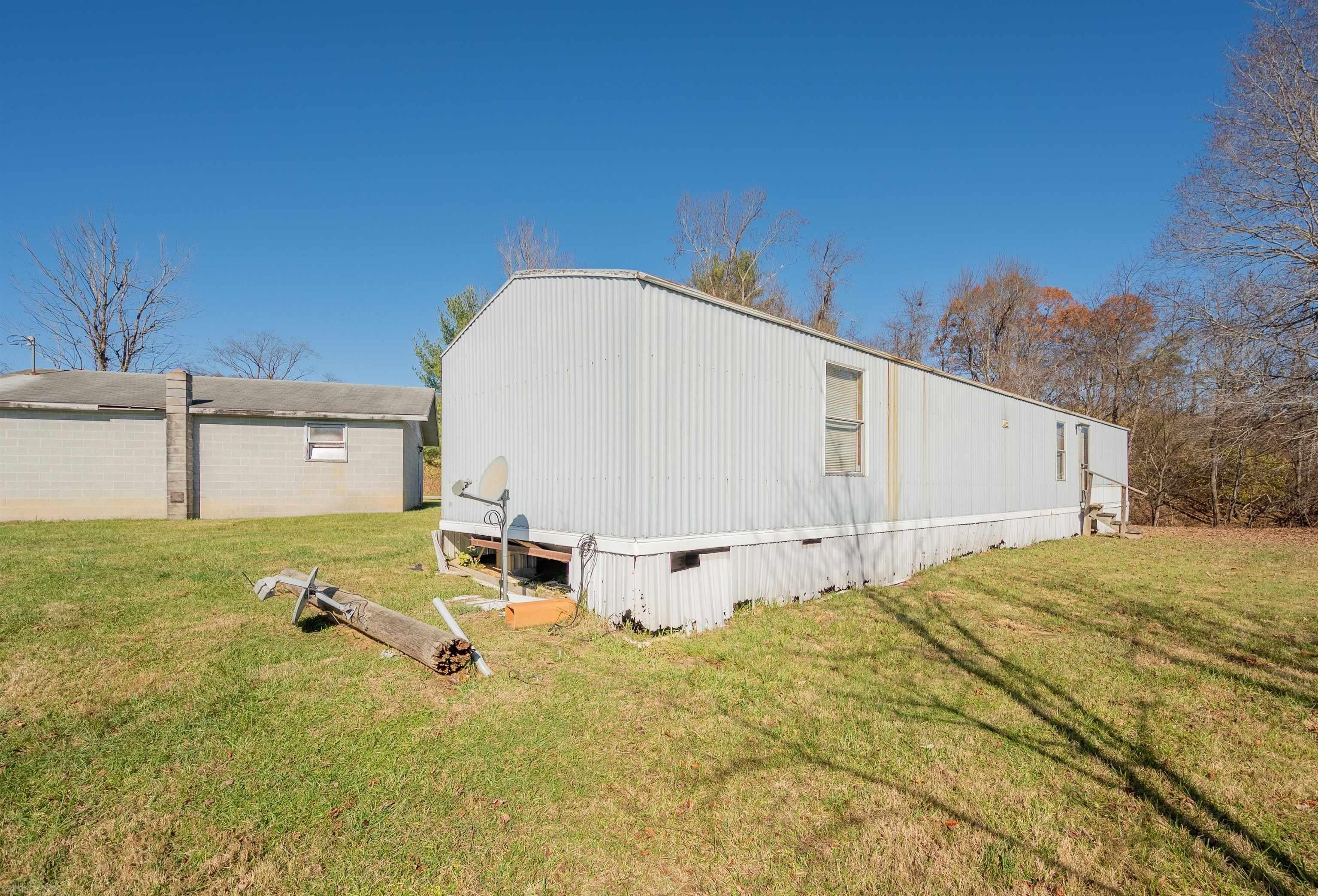 2501 Kirby Road Draper, VA 24324 - Photo 32 of 51 Gallery Image 32