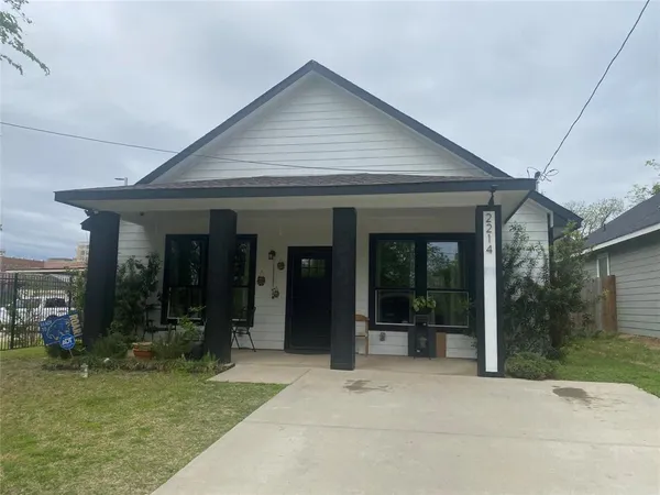 $1,950 | 2214 Gordon Street, Greenville, TX 75401